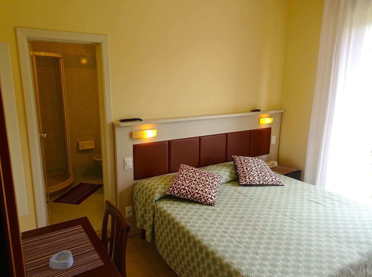Hotel Versilia Lido di Camaiore Luaran gambar
